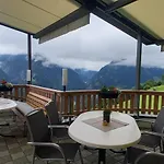Astegg, Alpengasthof Apartamento *