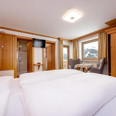 Astegg, Alpengasthof Guest house