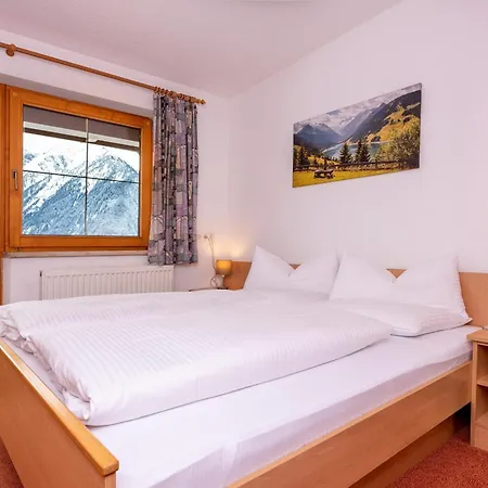 Astegg, Alpengasthof Guest house Finkenberg